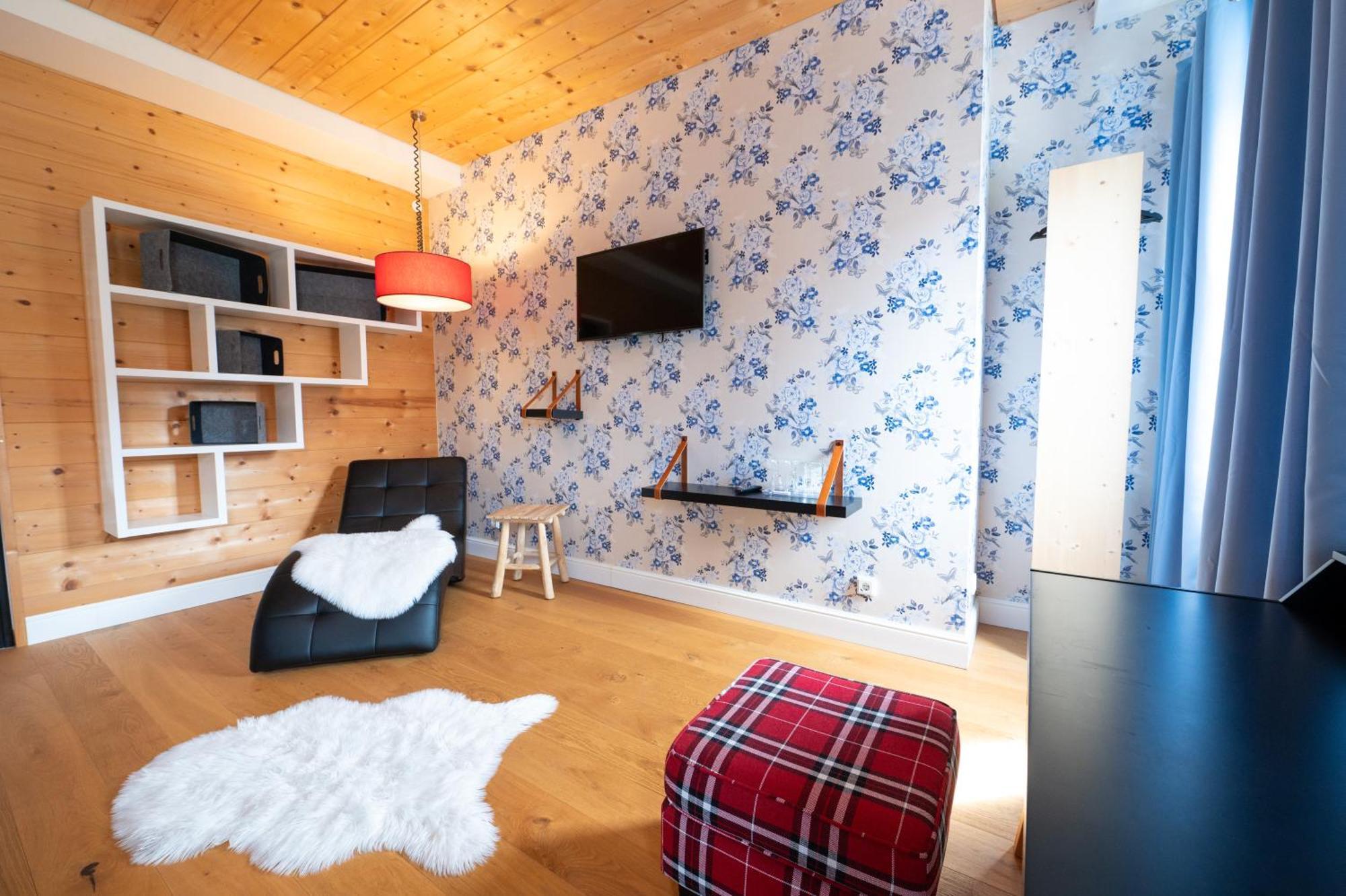 Design Hotel Alpenliebe - - - - Boutique-Flair - - - - インツェル エクステリア 写真